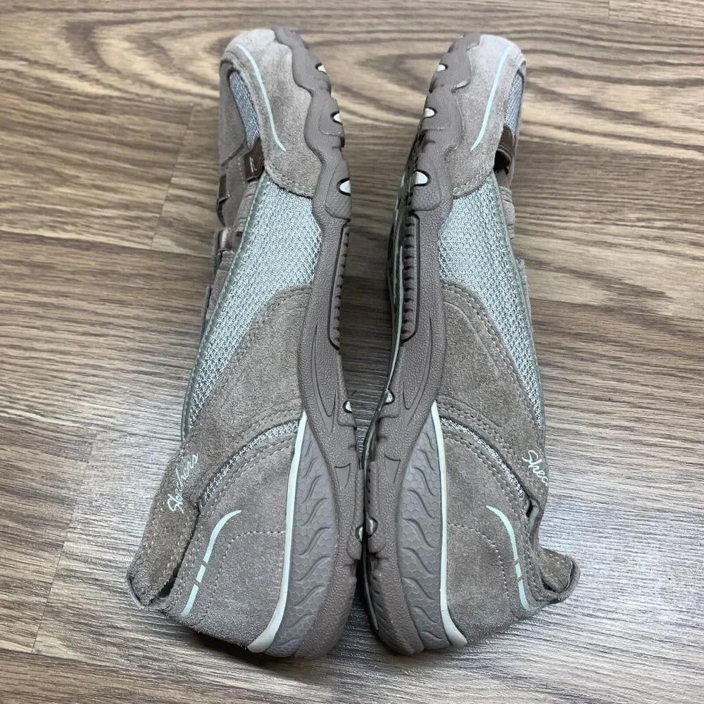 Skechers Women's Endeavor-Venturer Taupe Fashion Sneaker - Size 11‎